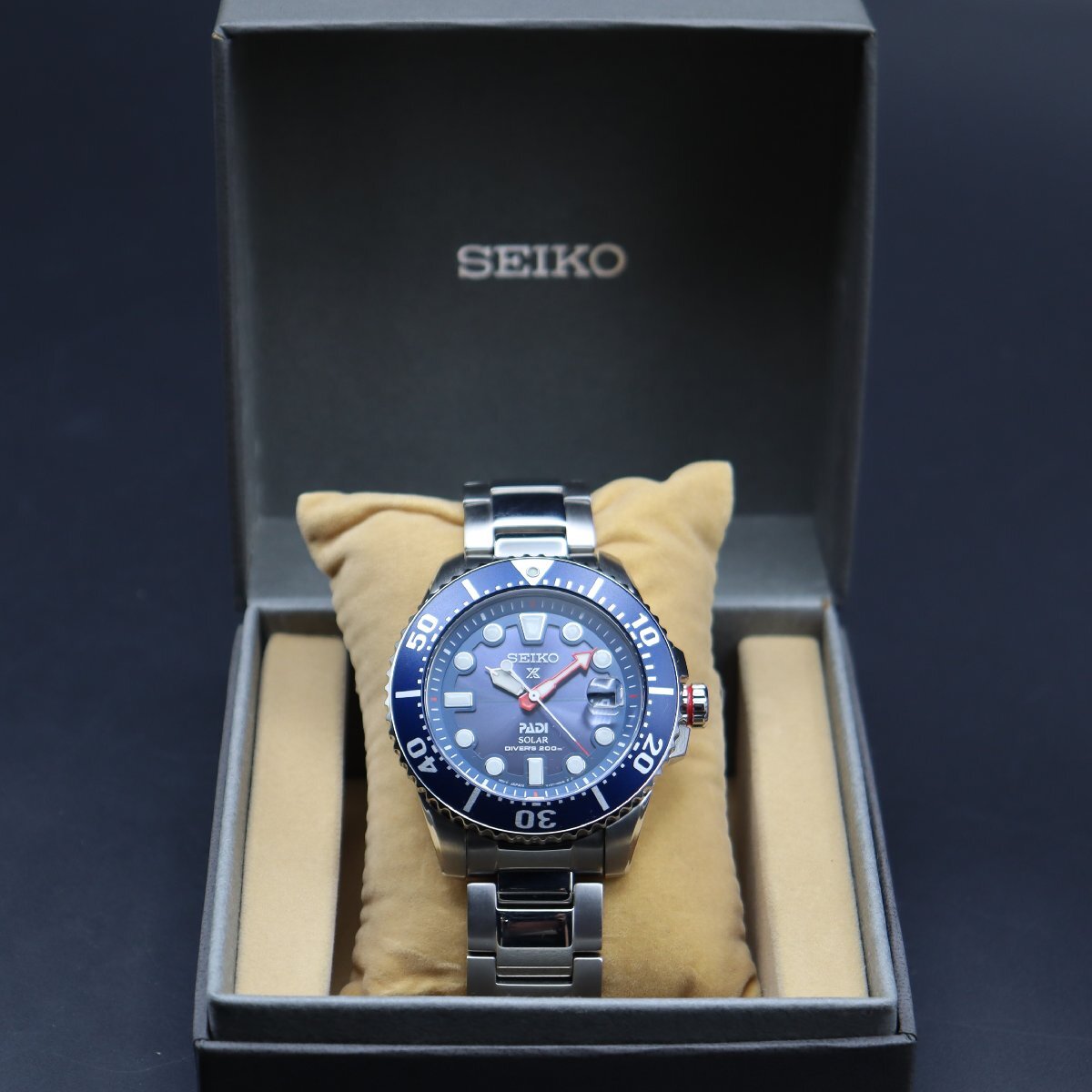 良品 限定品 SEIKO セイコー プロスペックス PADIコラボ ダイバー 200M防水 V157-0BT0 ソーラー ネイビー 波マーク デイト 箱付 メンズ_2