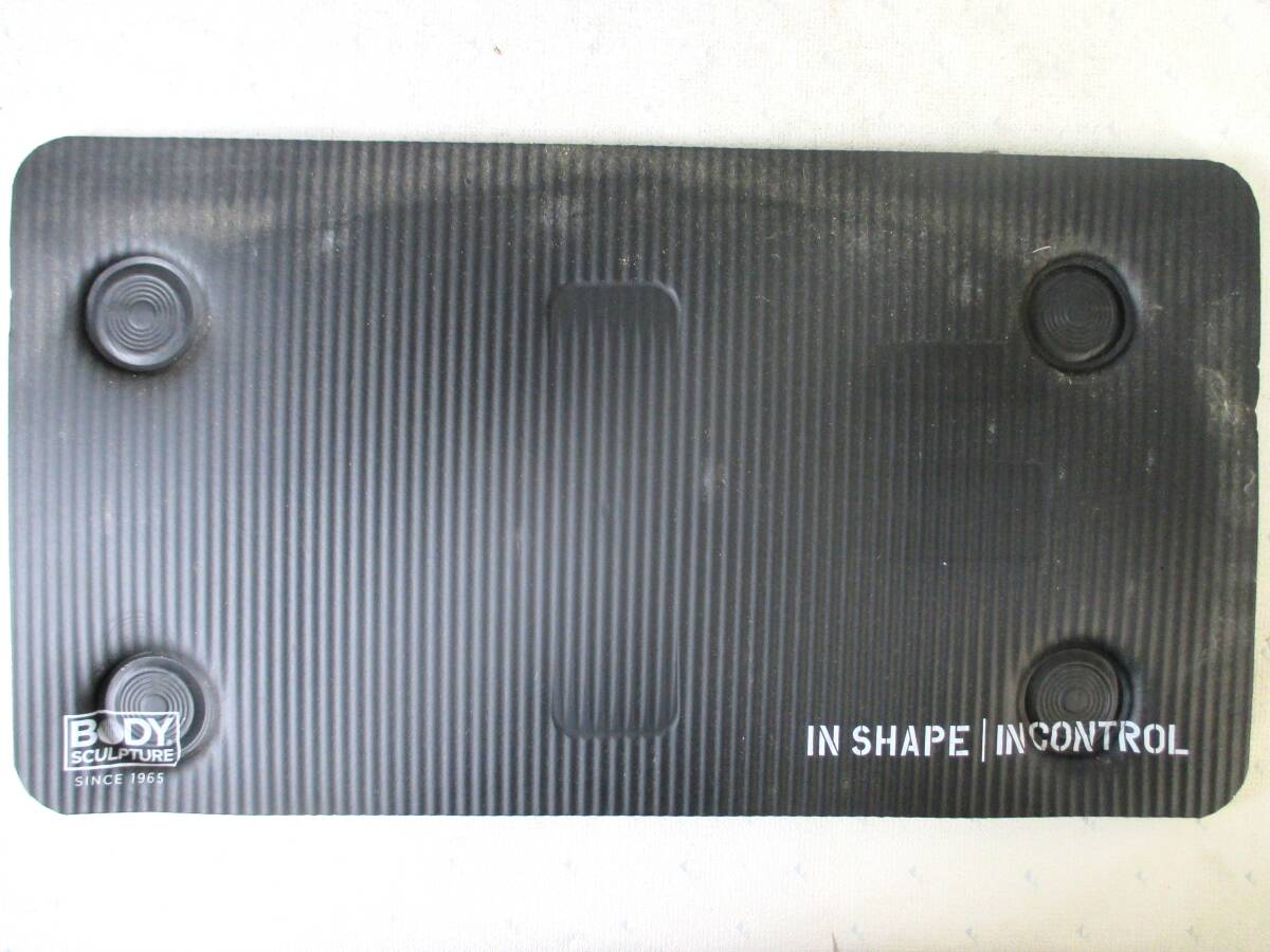 ボディスカルプチャ パワーウェーブミニ 振動マシン ぶるぶる振動マシン フィットネスマシン マット リモコン付 健康器具 動作OK (5853)_6