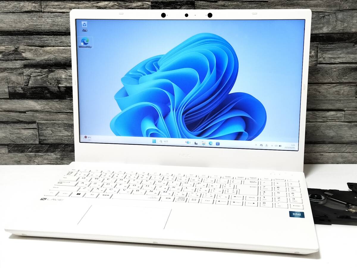 ★2022年12月発売モデル★Windows11★NEC★第11世代 Celeron-6305★NVMe SSD256GB★メモリ8GB★Wi-Fi★カメラ★USB3.2★Type-C★バッテリ良_1