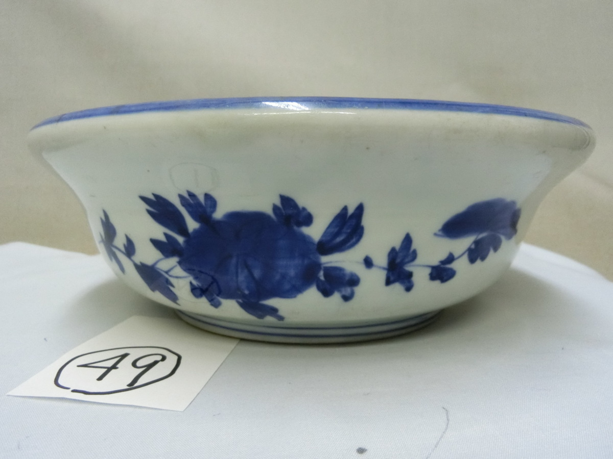 家庭料理！【 鉢　丼　深鉢　捻り文染付花文・49・伊万里 】◆蕎麦チョコ 陶磁器　骨董　徳利　花器　アンティーク※円安！買得 経済上向_4