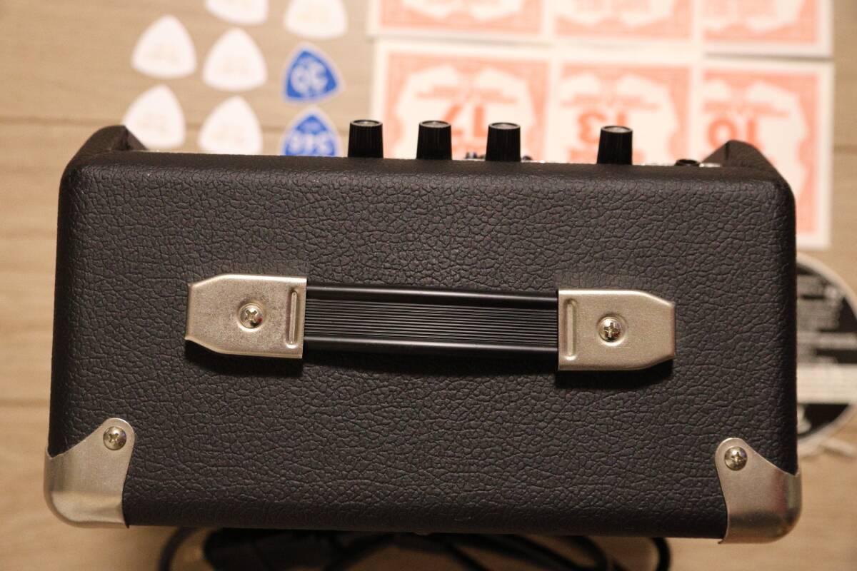 Fender Frontman 10G ギターアンプ_2