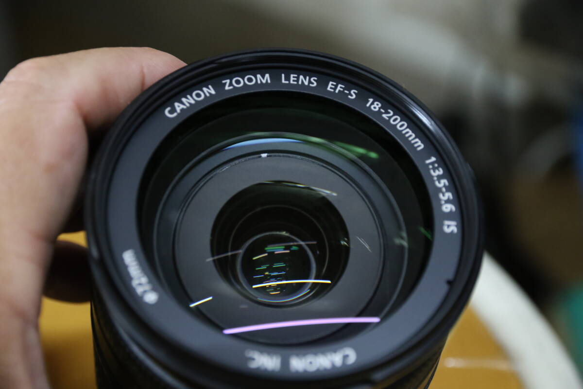 キヤノン ZOOM LENS EF-S 18-200mm F3.5-5.6 IS 中古品フードファイターキャップ付き_2