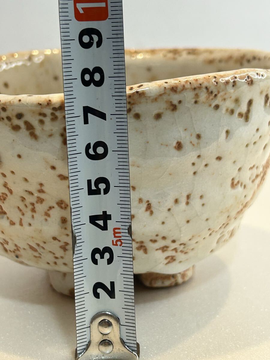 志野焼 割高台茶碗 加藤陶四郎造 共箱 布付 美濃焼 茶道具(志野)｜売買