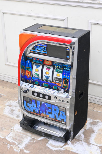 ガメラ スロットの値段と価格推移は？｜2件の売買データからガメラ