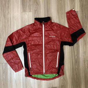 送料230★コロンビア M メンズ 中綿入り 軽量 保温 TITANIUM 撥水 防風性 OMNI-SHIEL サ