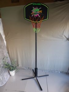 む873.SPALDING バスケットゴール パイプ 組立て式 自宅で練習