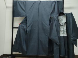 平和屋着物●男性　本場大島紬　アンサンブル　100亀甲　総詰め　キングサイズ　正絹　逸