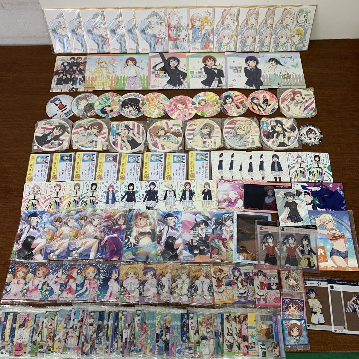 ラブライブ ウエハース カードの値段と価格推移は？｜78件の売買データ