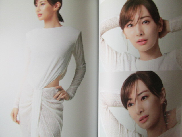 北川景子 写真集 37 北川景子のカレンダー デビュー20周年記念グッズ