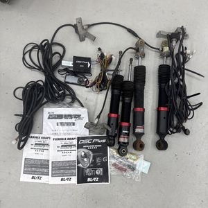 200系ハイエース TRH200V TRH200K TRH211K GDH201V GDH211K GDH206V TRH216K　 　BLITZ(