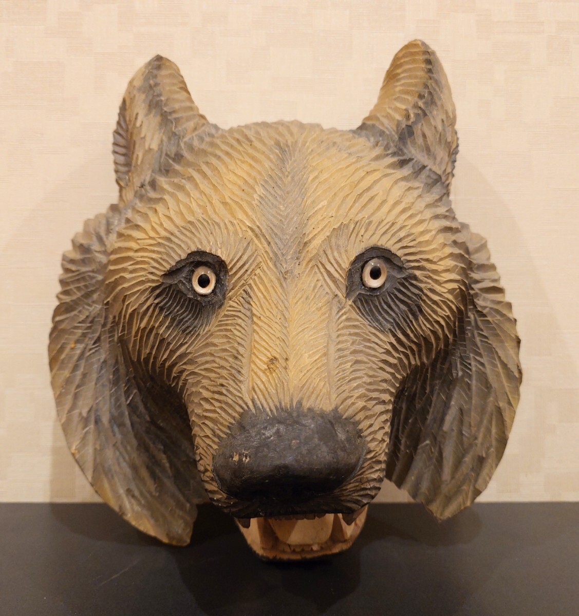 木彫り熊の値段と価格推移は？｜107件の売買データから木彫り熊の価値