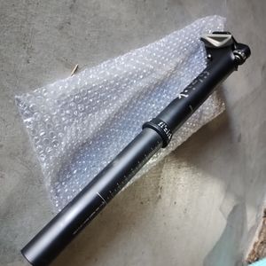 ロードバイク シートポスト フィジーク ピナレロ fizik 27.2