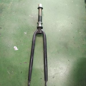 鉄フロントフォーク 中古 良品 700c用！