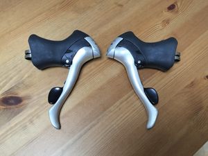 【中古】シマノTIAGRA STIレバーST-4400左右セット/SHIMANOデュアルコントロールレバー