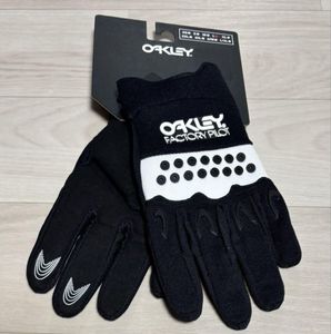 オークリー 自転車 MTBグローブ 手袋 Lサイズ サイクルグローブ サイクル手袋 新品