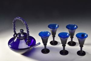 カメイガラスの値段と価格推移は？｜184件の売買データからカメイ