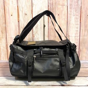 ノースフェイス　THE NORTH FACE　メンズ　ダッフルバッグ　ボストンバッグ　ブラック　