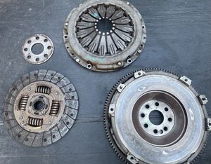 エキシージ　ロータス　クラッチ　軽量フライホイール　セット　純正？　2GR V6 モデル A