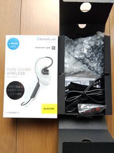 耳かけタイプ エレコム BLuetooth(R)ワイヤレスステレオイヤホンマイク LBT-HPC50MP ブラ