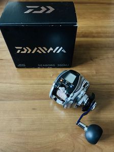 美品 ダイワ シーボーグ 300MJ 右ハンドル 箱、袋、ライン付 機関良好 中深海、青物、コ