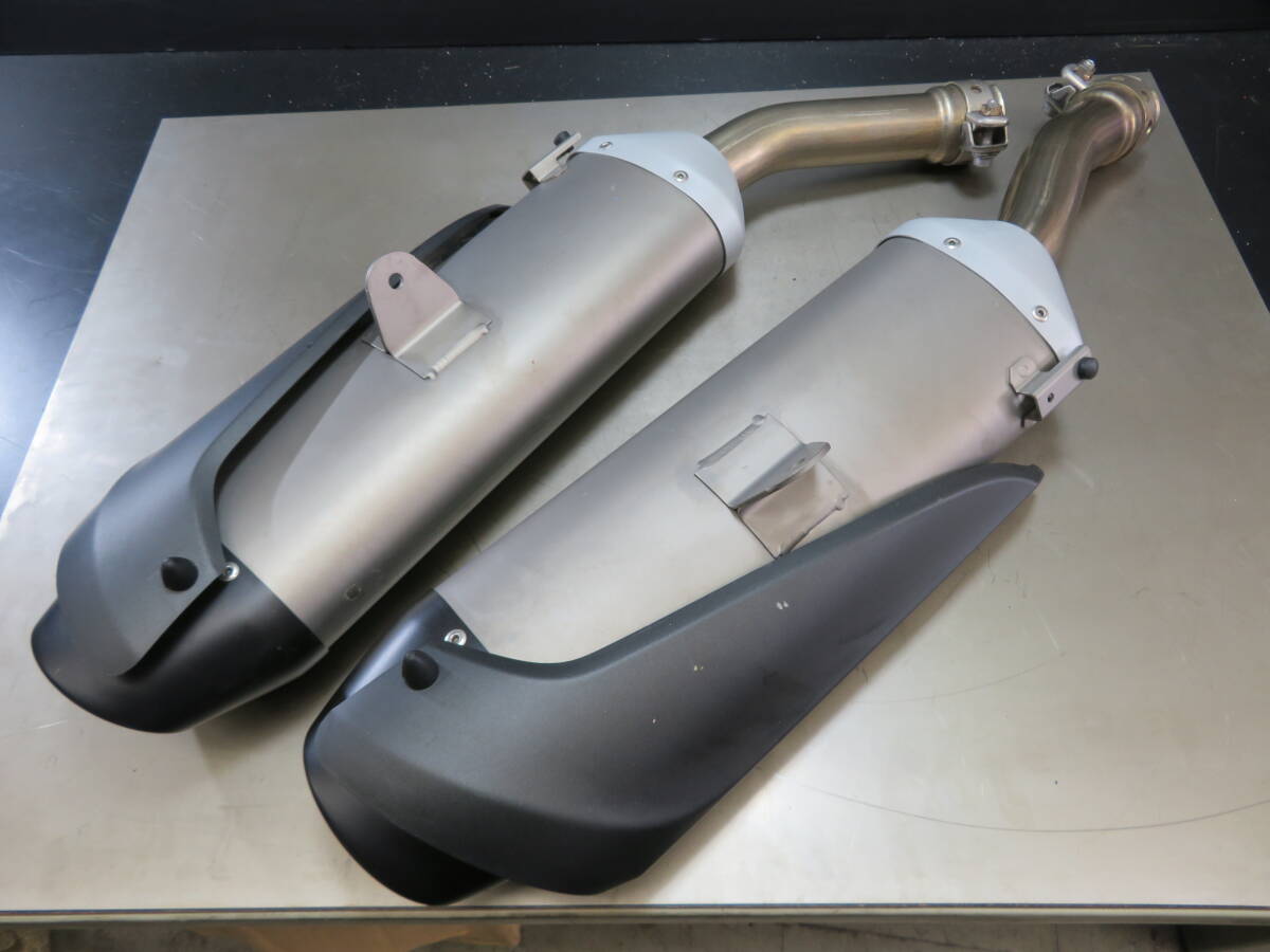 yzf-r1 純正マフラーの値段と価格推移は？｜7件の売買データからyzf-r1