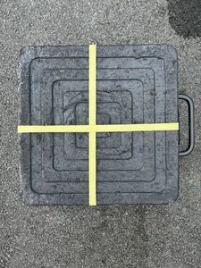 タダノ純正樹脂製クレーンアウトリガージャッキ敷板2枚1組となります。 サイズ 約350mm×