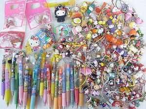 A362 サンリオ Sanrio ハロー キティ グッズ 計160点以上 まとめ ご当地 根付 ストラップ