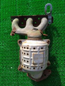 スズキ ワゴンR MH21S K6A エキマニ 触媒 キャタライザー 素材 85G-C03