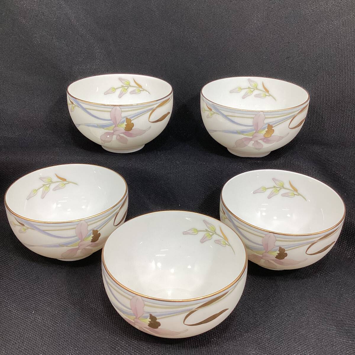 保管品 HOYA CHINA 湯呑み揃え 5客 茶器 お茶呑茶碗 蘭 金縁 金彩 口径