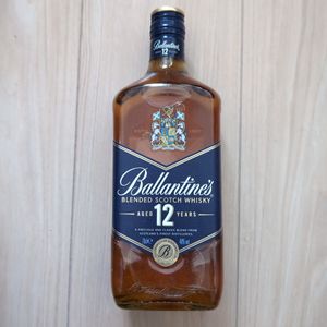 古酒 バランタイン 12年のYahoo!オークション(旧ヤフオク!)の相場