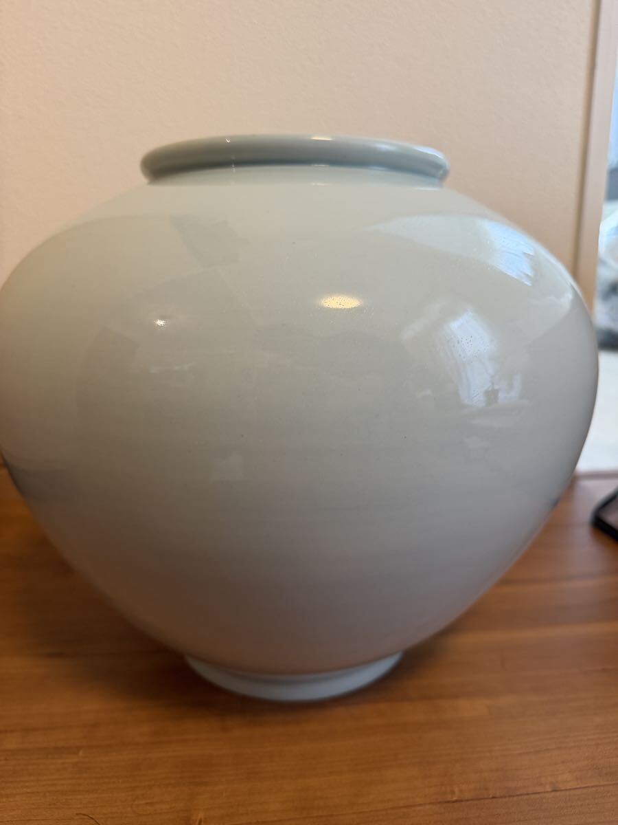 安東五　青白磁壺　李朝陶　韓国陶芸 未使用】安東五 作 白磁大壺 韓国人間文化財 韓国陶磁器 李朝白磁系