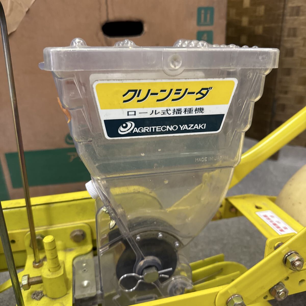 ◇人力播種機 ロール式 クリーンシーダ TP-1000 手押し 種まき機 取扱