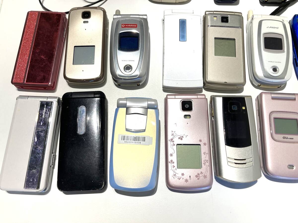 携帯電話 まとめ 23台 ガラケー PHS 子機 使用未確認 ジャンク au