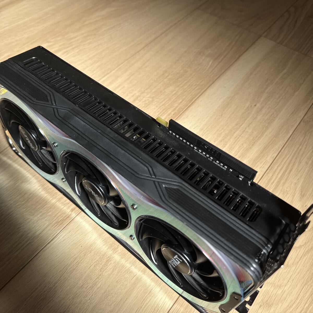 nvdia Tesla V100 16GB GPU 動作確認済み PCIe RTX5090クーラー仕様