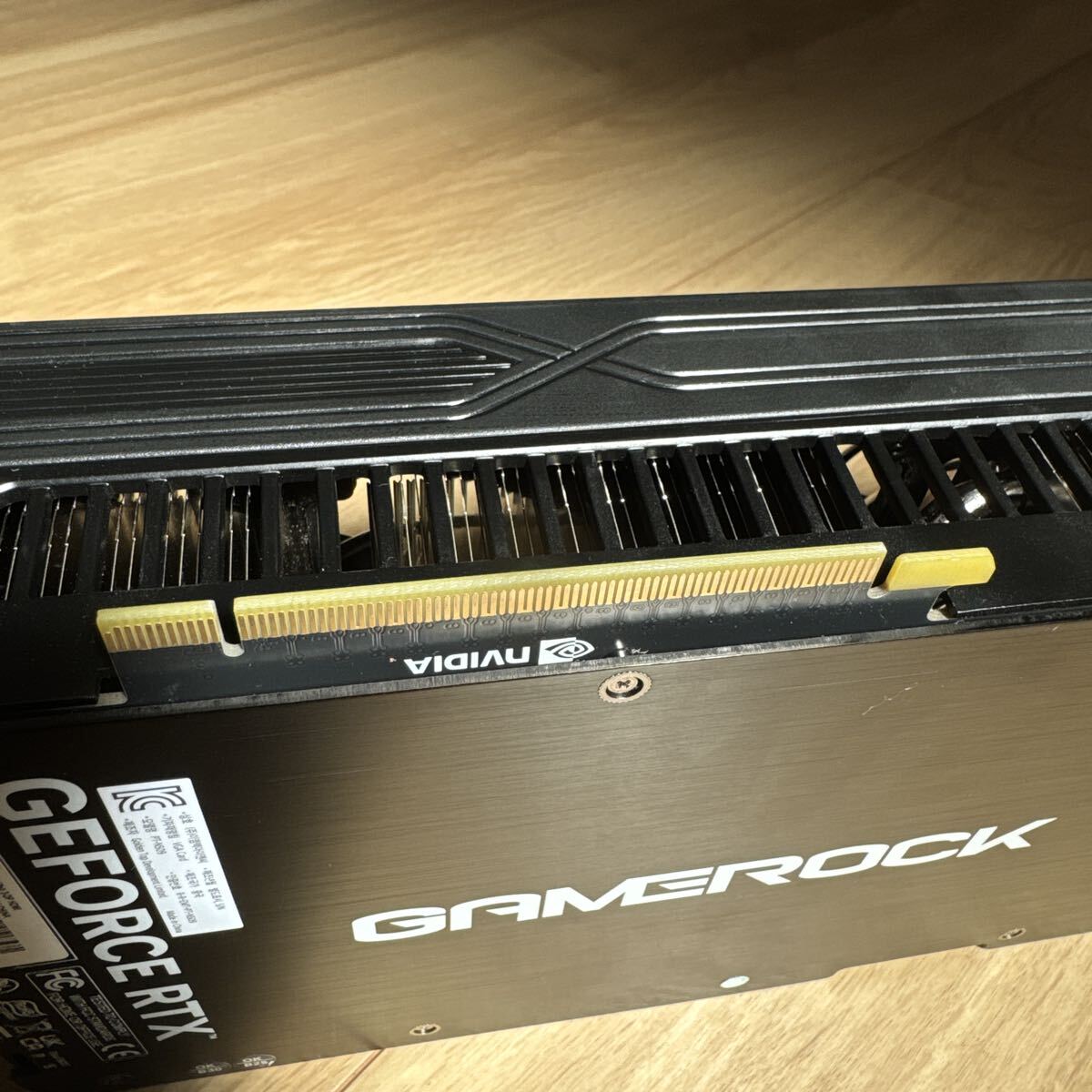nvdia Tesla V100 16GB GPU 動作確認済み PCIe RTX5090クーラー仕様