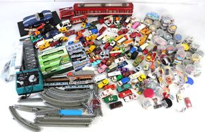 ブリキ イチコーのYahoo!オークション(旧ヤフオク!)の相場・価格を見る