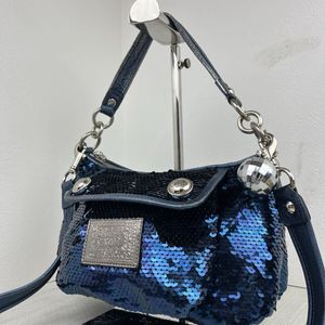 コーチ スパンコール バッグのYahoo!オークション(旧ヤフオク!)の相場