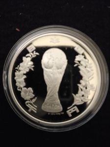 2002FIFAワールドカップ™ 純銀の中古価格は10,447円｜記念硬貨の新品