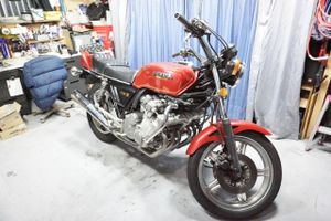 cbxの値段と価格推移は？｜7393件の売買データからcbxの価値がわかる