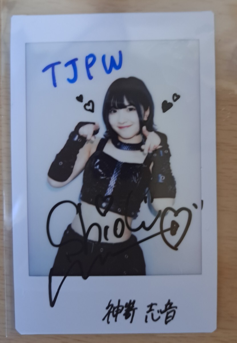 神嵜志音　直筆サイン色紙② 神嵜志音 BBM2026女子プロレス 直筆サイン入りチェキ 10枚限定 4/10