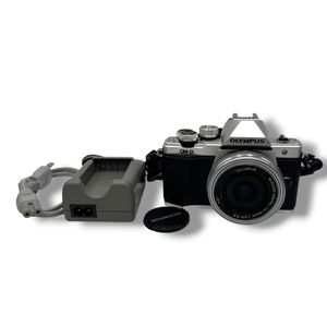 E-m10の値段と価格推移は？｜134件の売買データからE-m10の価値が