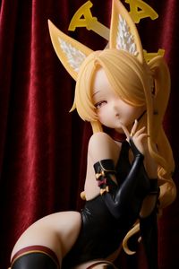 ブルーアーカイブのYahoo!オークション(旧ヤフオク!)の相場・価格を