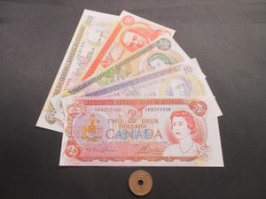 カナダ 2ドルの値段と価格推移は？｜25件の売買データからカナダ 2ドル