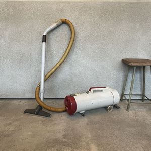 掃除機 昭和レトロの値段と価格推移は？｜8件の売買データから掃除機