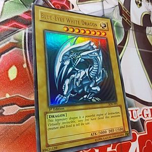 ブルーアイズホワイトドラゴン 英語の値段と価格推移は？｜11件の売買