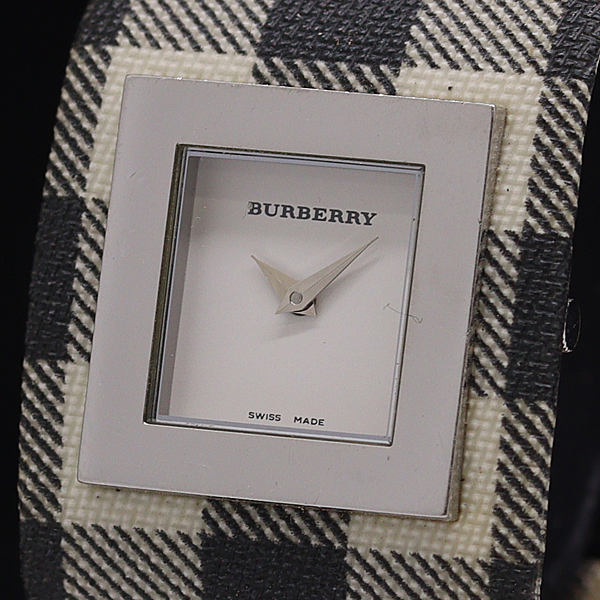 美品❗️稼働中です‼️☺︎BURBERRY/バーバリーノバチェックレディースウォッチ バーバリー チェック 時計 レディースの値段と価格推移は？｜25件の