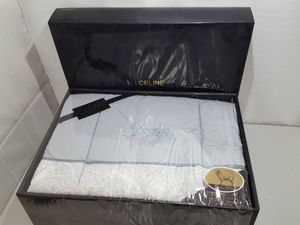 セリーヌ 布団の値段と価格推移は？｜7件の売買データからセリーヌ