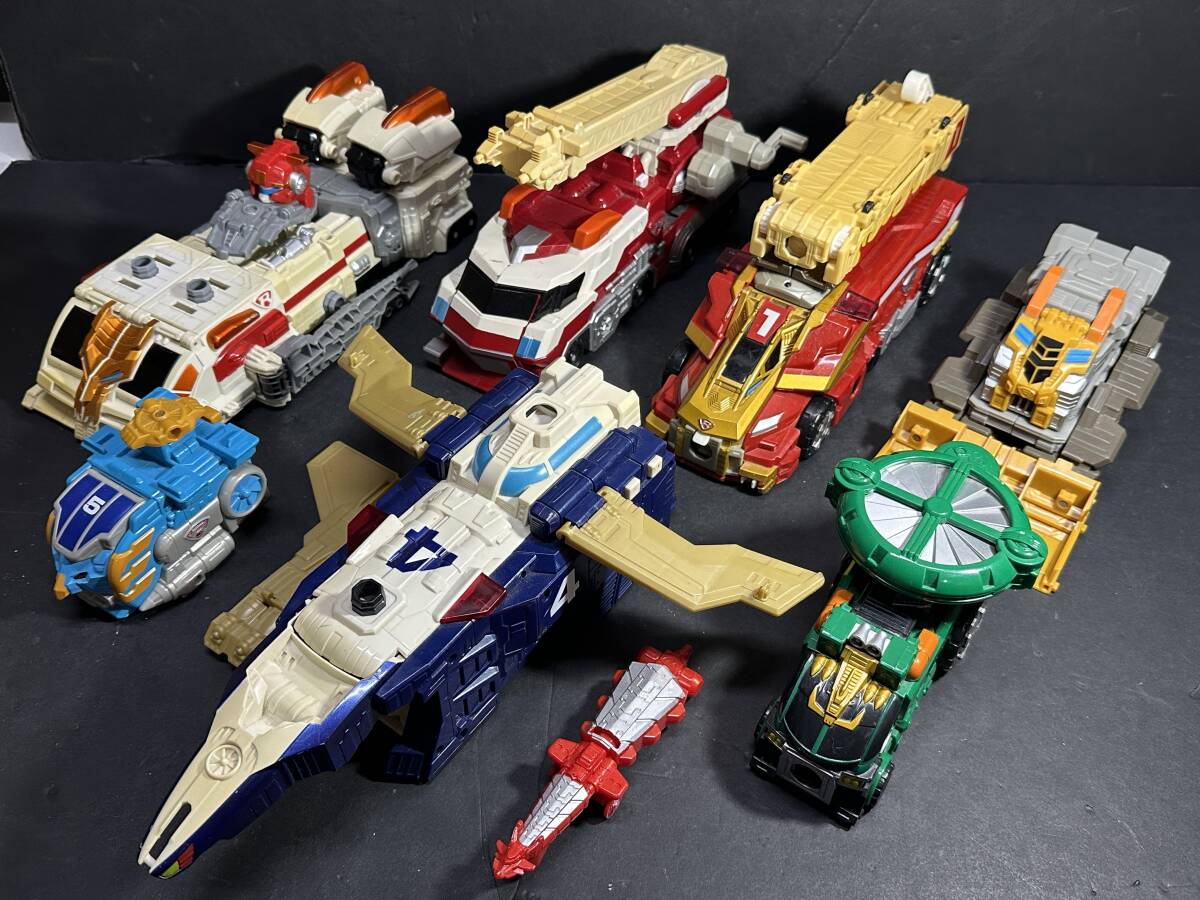 【処分まとめ売り】トミカヒーロー　レスキューファイアー トミカヒーローレスキューファイアーの値段と価格推移は？｜4件の売買