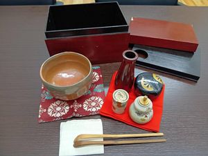 昭和 茶箱の値段と価格推移は？｜7件の売買データから昭和 茶箱の価値