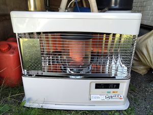 煙突式石油ストーブの値段と価格推移は？｜9件の売買データから煙突式